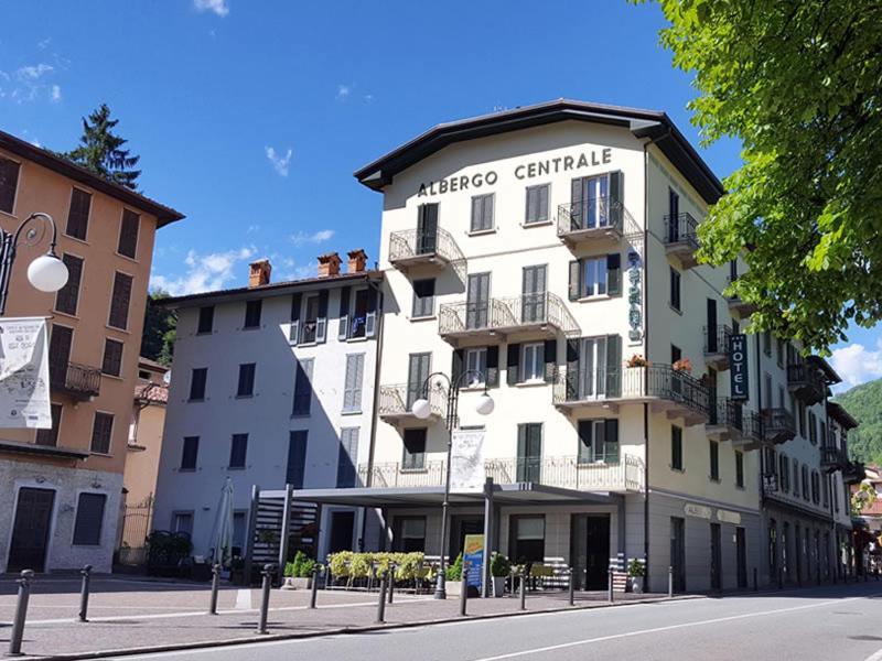 Hotel Centrale San Pellegrino Terme Luaran gambar